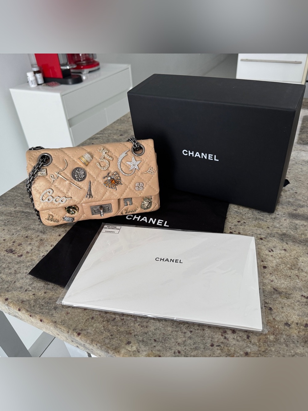 Limited Edition Chanel Lucky Charms 2.55 Reissue 224 Double Flap Bag - Picture 14 of 14